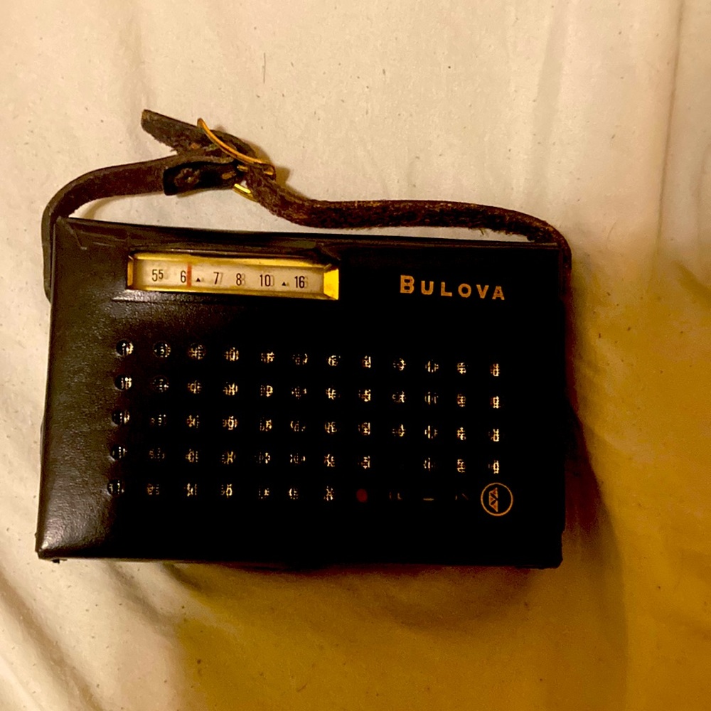 Bulova radio